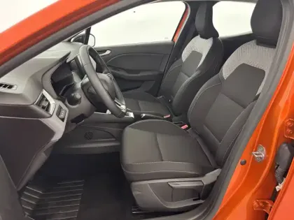 Photo 32 Renault Clio  E-Tech full hybrid 145 ch GSR2