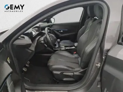 Photo 29 Peugeot 208  PureTech 100 S&S BVM6