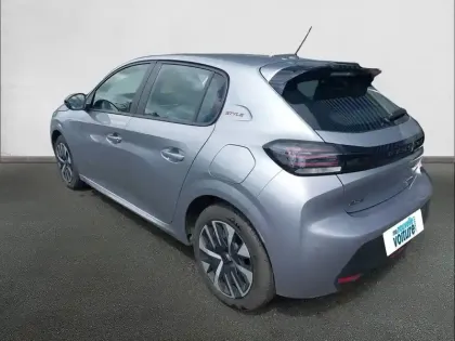 Photo 6 Peugeot 208  Hybrid 100 e-DCS6