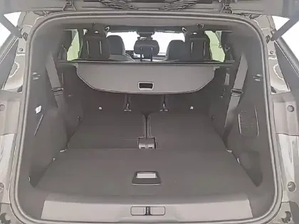 Photo 5 Peugeot 5008  Electrique 210 ch 73 kWh