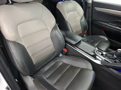 Photo 8 Renault Koleos  dCi 175 4x4 X-tronic