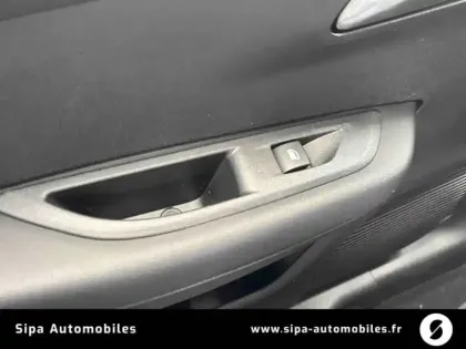Photo 17 Lancia Ypsilon  Elettrica 156ch