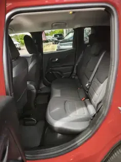 Photo 5 Jeep Renegade  1.6 I E.torQ Evo S&S 110 ch