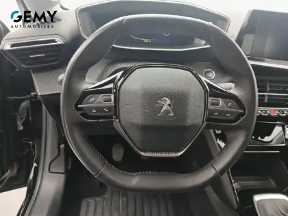 Photo 34 Peugeot 208  PureTech 100 S&S BVM6