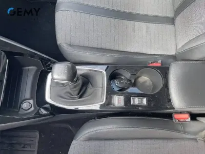 Photo 19 Peugeot 208  PureTech 100 S&S BVM6