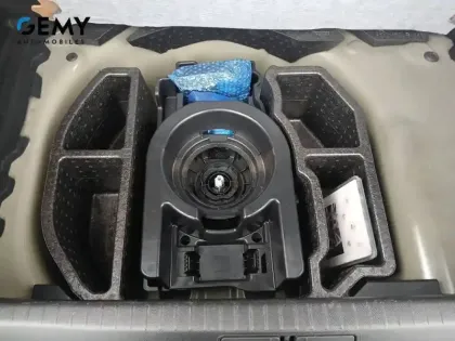 Photo 42 Peugeot 208  PureTech 100 S&S BVM6