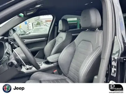 Photo 6 Alfa Romeo Stelvio  2.2 160 ch AT8