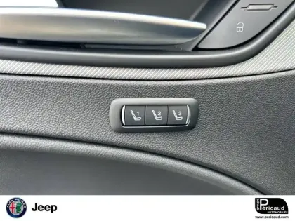 Photo 14 Alfa Romeo Stelvio  2.2 160 ch AT8