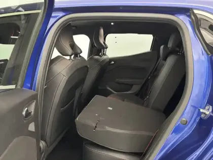 Photo 38 Renault Clio  E-Tech 140 - 21N