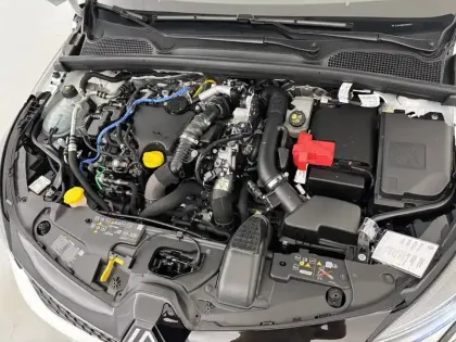 Photo 35 Renault Clio  Blue dCi 100 ch GSR2