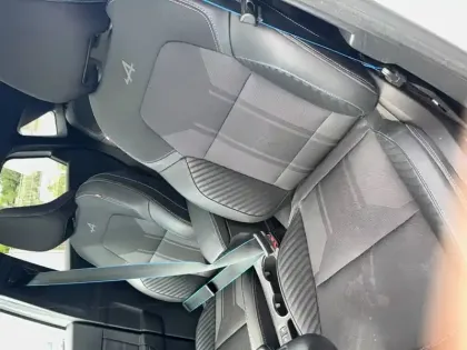 Photo 8 Renault Symbioz  E-Tech full hybrid 145