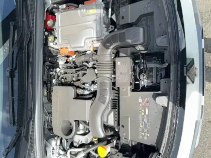 Photo 27 Renault Symbioz  E-Tech full hybrid 145