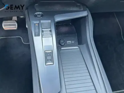Photo 19 Peugeot 308  PHEV 180 e-EAT8