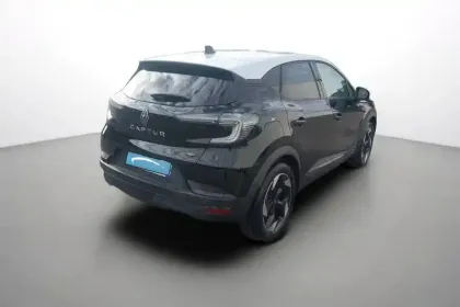 Photo 5 Renault Captur  E-Tech full hybrid 160 ch