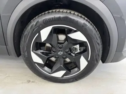 Photo 29 Renault Captur  E-Tech full hybrid 160 ch