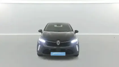 Photo 15 Renault Clio  E-Tech full hybrid 145
