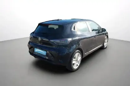 Photo 5 Renault Clio  E-Tech full hybrid 145