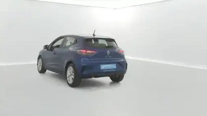 Photo 11 Renault Clio  Blue dCi 100 ch