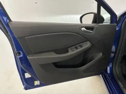 Photo 19 Renault Clio  Blue dCi 100 ch