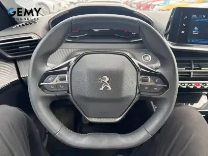Photo 11 Peugeot 208  PureTech 100 S&S BVM6