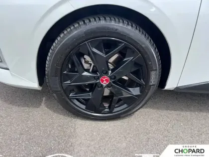 Photo 11 DS DS 4  Hybride E-Tense 225 EAT8