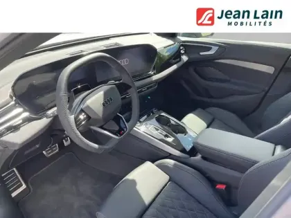 Photo 18 Audi A5  Avant e-hybrid 299 ch S tronic 7 Quattro