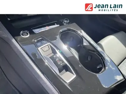 Photo 20 Audi A5  Avant e-hybrid 299 ch S tronic 7 Quattro