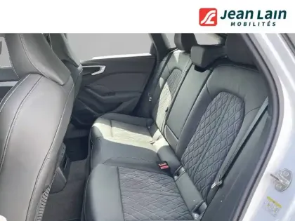 Photo 24 Audi A5  Avant e-hybrid 299 ch S tronic 7 Quattro