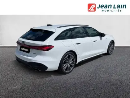 Photo 12 Audi A5  Avant e-hybrid 299 ch S tronic 7 Quattro