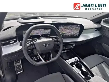 Photo 10 Audi Q3  Sportback e-hybrid 272 ch S tronic 6
