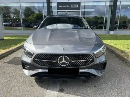Photo 18 Mercedes Classe A  200 d