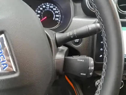 Photo 31 Dacia Duster  Blue dCi 115 4x2