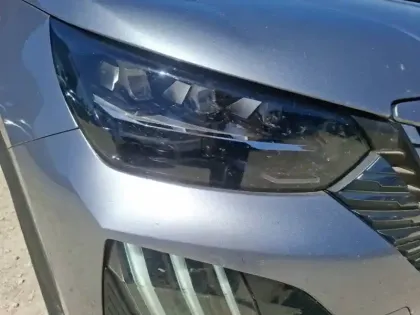 Photo 15 Peugeot 2008  PureTech 130 S&S EAT8