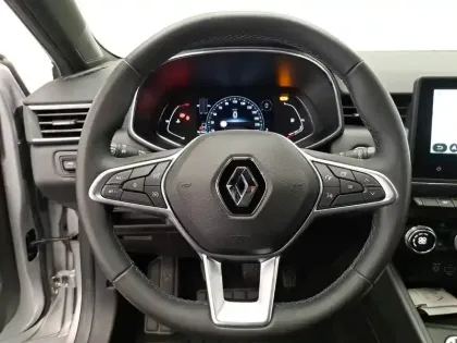 Photo 31 Renault Clio  Blue dCi 115