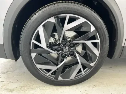 Photo 18 Renault Symbioz  E-Tech full hybrid 145