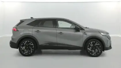 Photo 5 Renault Symbioz  E-Tech full hybrid 145