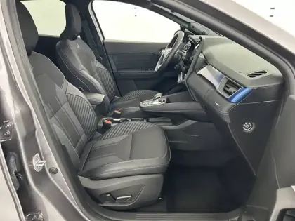 Photo 13 Renault Symbioz  E-Tech full hybrid 145
