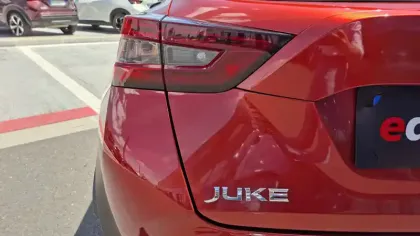 Photo 12 Nissan Juke  HYBRID 143