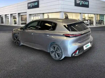 Photo 16 Peugeot 308  PureTech 130ch S&S EAT8