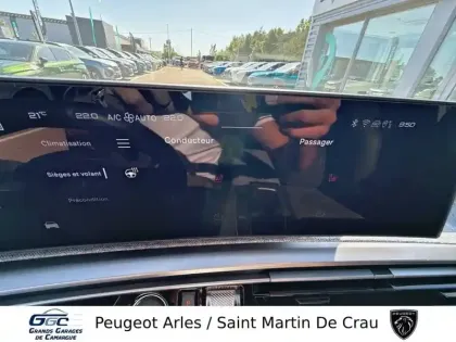 Photo 22 Peugeot 3008  Electrique 210 ch 73 kWh