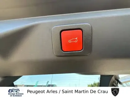 Photo 14 Peugeot 3008  Electrique 210 ch 73 kWh