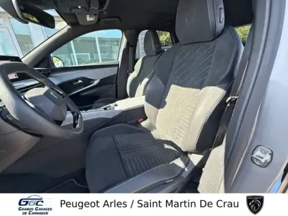 Photo 8 Peugeot 3008  Electrique 210 ch 73 kWh