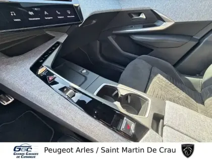 Photo 27 Peugeot 3008  Electrique 210 ch 73 kWh