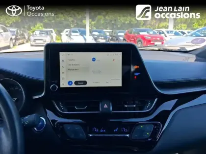 Photo 15 Toyota C-HR  Hybride 2.0L