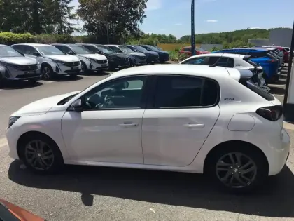 Photo 7 Peugeot 208  PureTech 100 S&S BVM6