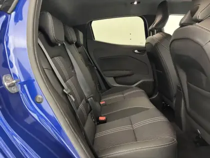 Photo 24 Renault Clio  E-Tech full hybrid 145