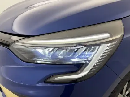 Photo 34 Renault Clio  E-Tech full hybrid 145