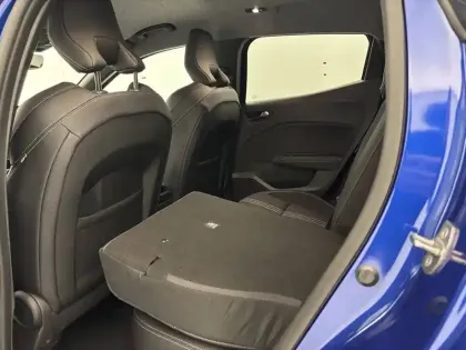 Photo 38 Renault Clio  E-Tech full hybrid 145
