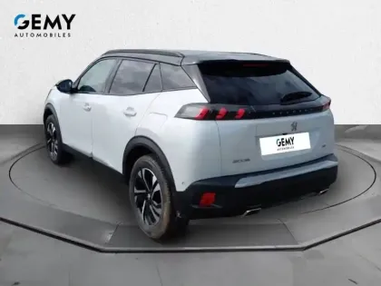 Photo 6 Peugeot 2008  PureTech 130 S&S EAT8