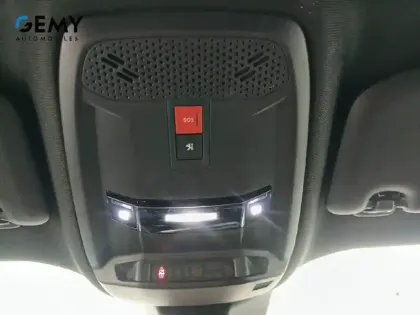 Photo 42 Peugeot 2008  PureTech 130 S&S EAT8